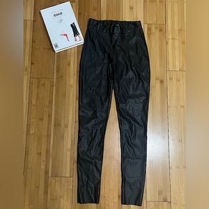 Wolford Estella leggings!